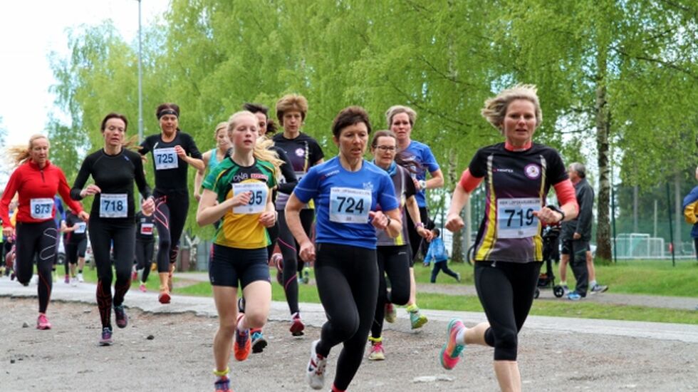 Fra ABIK-karusellens 3. løp på Jessheim 2015 (foto: Olav Engen).