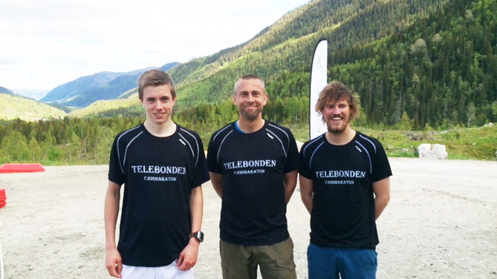 De som fullførte maraton, f.v: Asbjørn Nisi, Dag Olav Tho og Håkon Lie. Foto: Arrangøren.