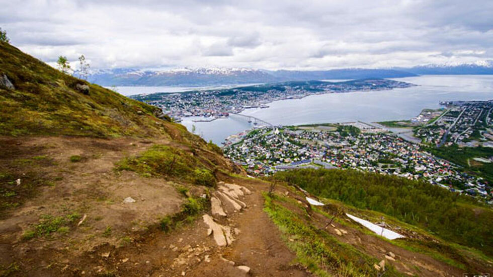 Utsikt over Tromsø fra løypa rett under fjellheisen. Foto: Arrangøren
