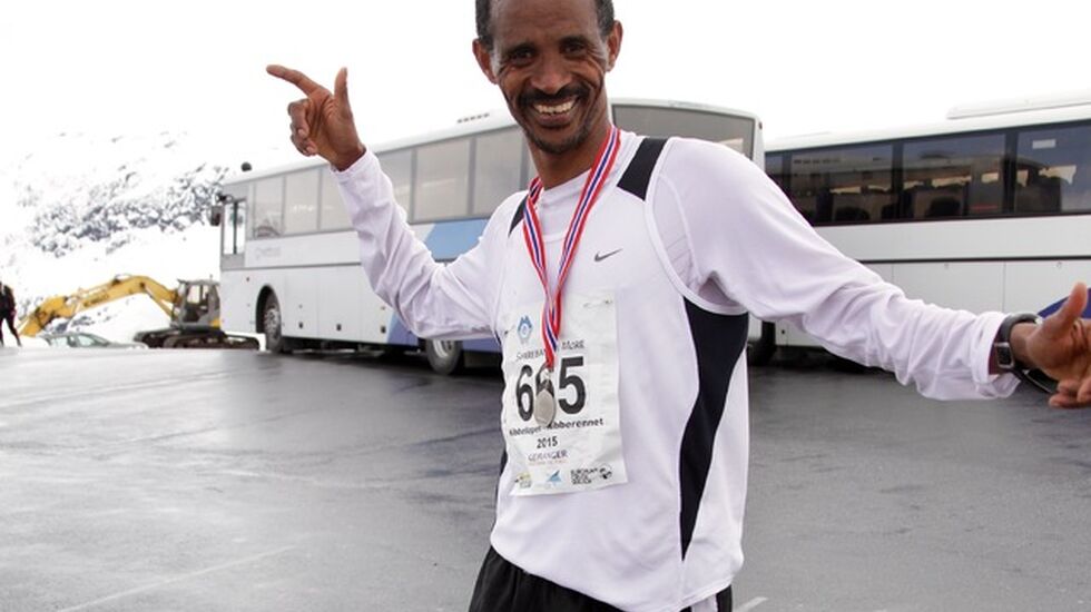 Eritreeren Tesfayohannes Mesfun Fisehatsion bor i Bodø og vant dagens Nibbeløp