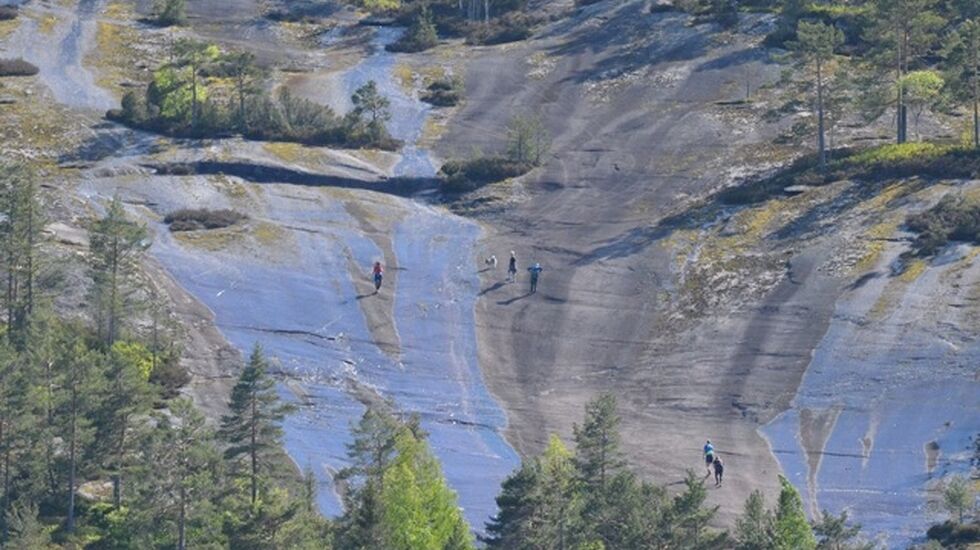 De beryktede Svåune i Skuggenatten, svaberg med opptil 20% helning.