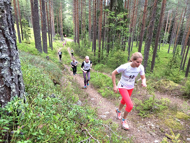 Karoline Moen Guidon vant kvinneklassen foran Synna Skomakerstuen. (Foto: Hilde Hagevik Bakke)