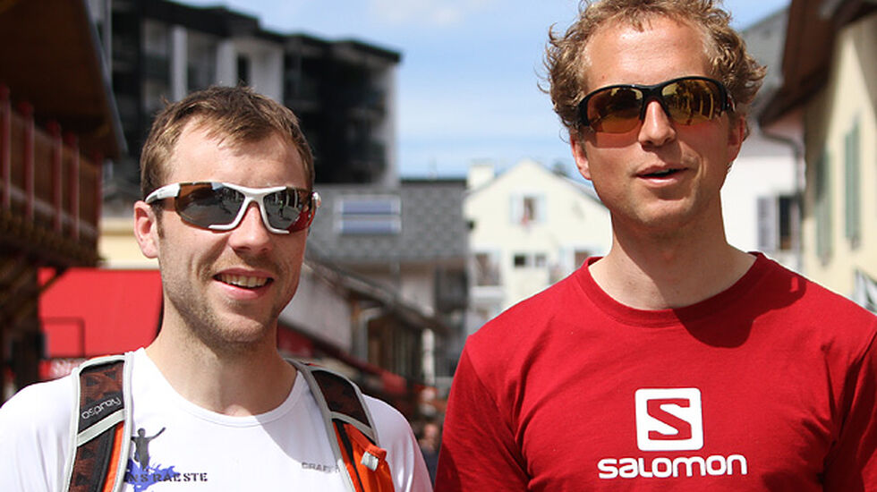 Stian Hovind-Angermund (til venstre) ble nummer to og Thorbjørn Ludvigsen nummer tre i KM Vertical i Chamonix. (Foto: Runar Gilberg) 