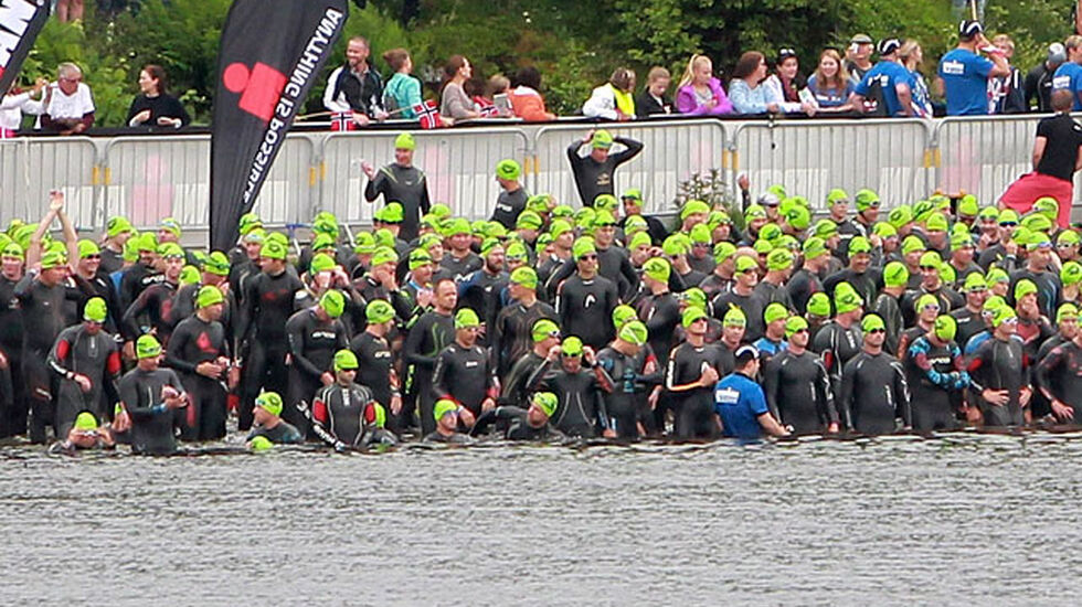 For femte gang: Søndag kl. 08 går starten for Ironman 70.3 Haugesund, Norges største og viktigste triatlonarrangement, ved Skeisvatnet i Haugesund. (Foto: Kjell Vigestad)