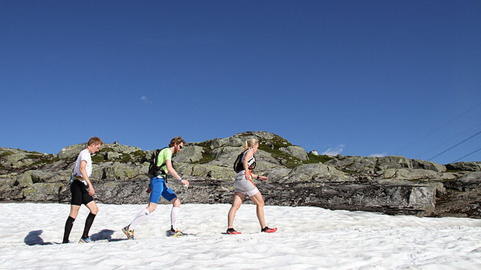 Det blir mer snø og mindre sol for rallarvegsløperne i år enn det de hadde i fjor. (Foto: Espen Ringom)