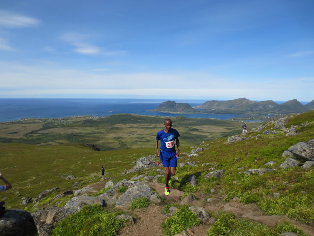 Vinner Tesfayohannes Fisehatsion fra Bodø i et praktfullt landskap. Foto: Per Ivar Jaksland