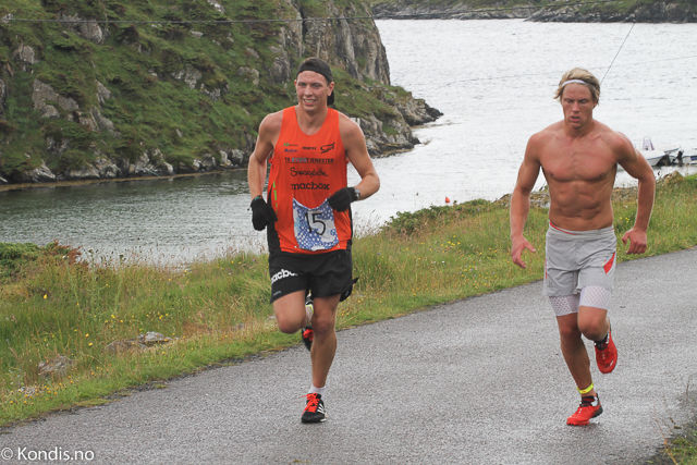 Håvard Austevoll (t.v.), Spirit Stavanger, satte løyperekord på maraton. Foto: Jan Ringheim