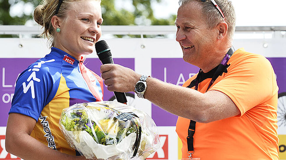 Emilie Moberg var strålende fornøyd etter å ha spurtet inn til 3. plass i dagens etappe i Ladies Tour of Norway. (Alle foto: Bjørn Johannessen)