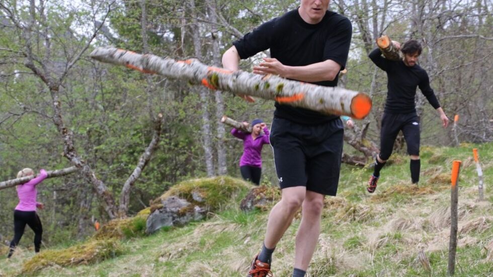 Over stokk og stein. Foto: Martin Hauge-Nilsen
