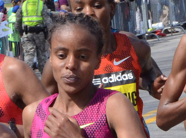 Mare Dibaba var den første etiopiske kvinna som har vunnet gull på maraton i VM. (Foto: Wikipedia)