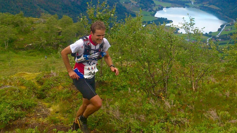 Fredrik Eliasson, Halden SK vant søndag herreklassen i Eggenipa Opp 1338 moh. Foto: Kjetil Magnar Guddal