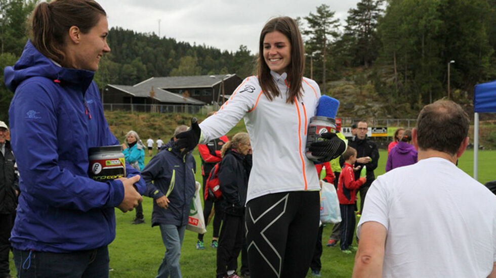 Dobbeltseir til søstrene Dahl, med Ingeborg foran Ida Marie i Kodalmila i 2015...akkurat som i 2013 men da i omvendt rekkefølge.