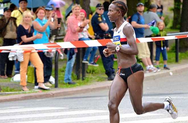 Isabellah Andersson, her under seier på Stockholm Marathon i 2013. Foto: Frankie Fouganthin, Wikimedia Commons