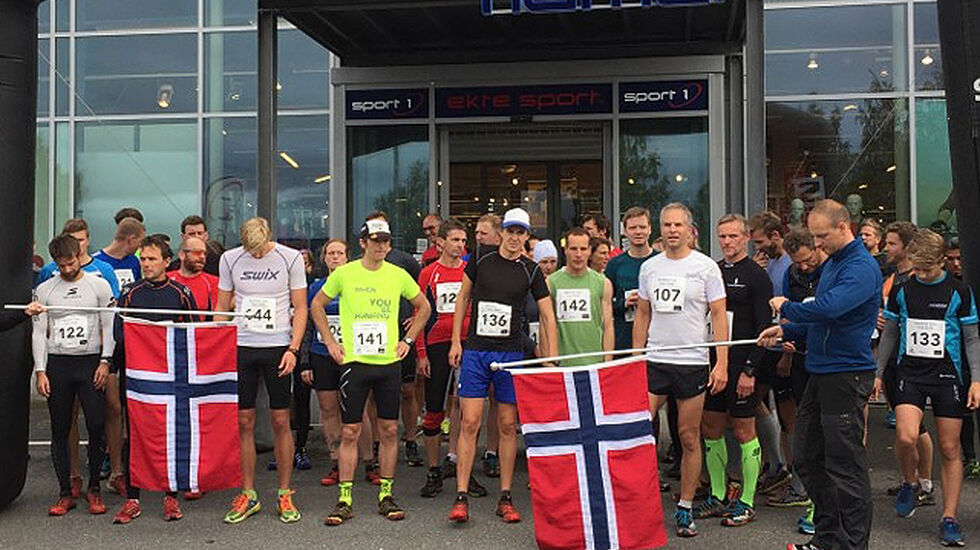 Det fjerde løpet i den Salomon Trail Tour hadde 42 deltakere fra Sport1 på Olrud nord for Hamar. (Arrangørfoto)