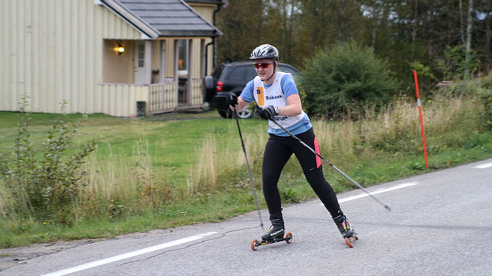 Marianne Storberget fulgte Sondre Bjørsland helt til mål i ukas karusell. Her er hun i aksjon i fjorårets siste renn i Sørskogbygda.