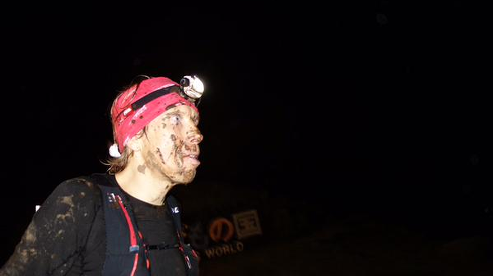 Sondre Amdahl etter 90.4km (foto: @iRunFar)