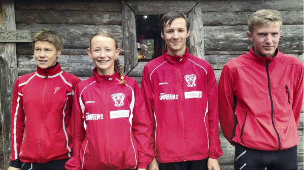 Alle klassevinnere (fra v.): Gro Strand, Tiril Kristine Knutsen, Erlend Andreas Knutsen og Erik Honganvik Holen. (Arrangørfoto)