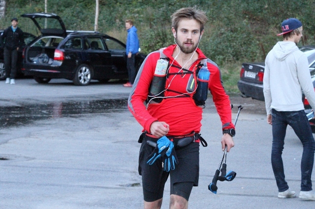 Sindre Tjuvstu Engen løper inn til 2. plass på fjorårets 100 km. Kan det bli seier på 200 km i å? (foto: Olav Engen).