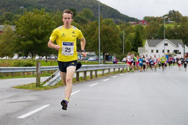 Johan Bugge (24) fra Eidsvåg knuste Henrik Grøseth sin 12 år gamle løyperekord.