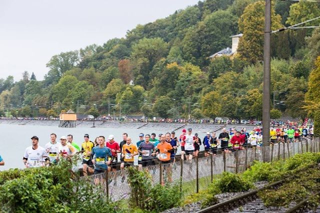 Fra årets 3-länder Marathon og løypa langs Bodensee (Arrangørfoto),