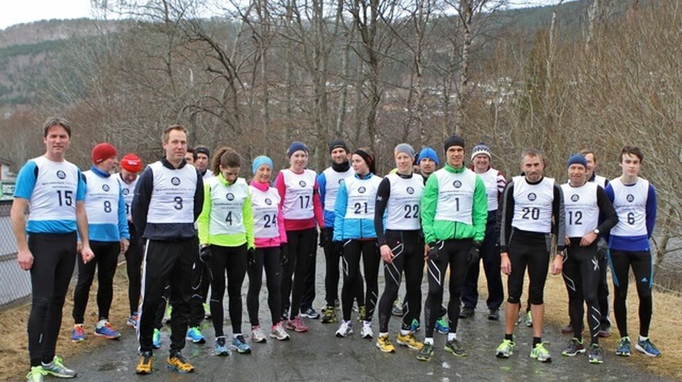 Før start av Rotevatnet rundt. Foto: Arrangør