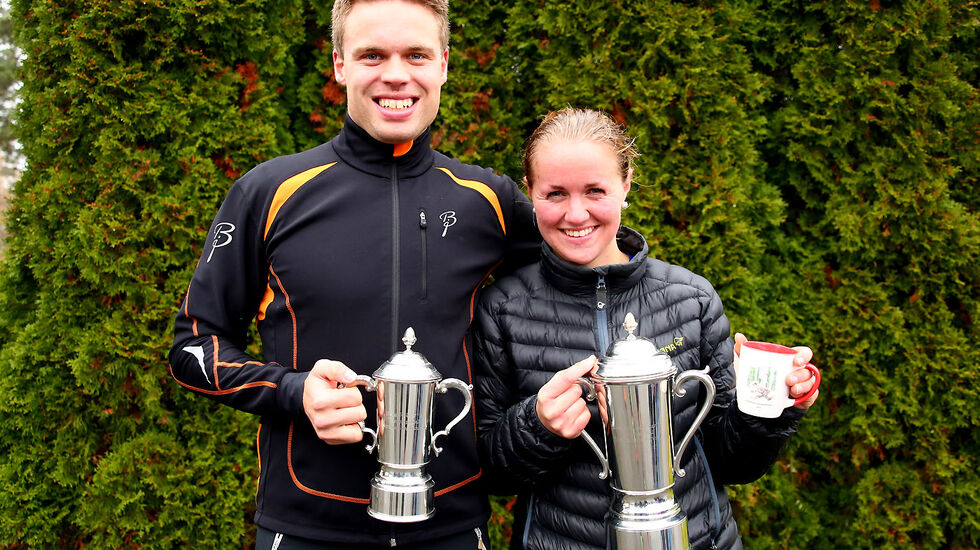 Vinnerne Ingar Stokstad og Tina K Moen (foto: Bjørn Hytjanstorp).