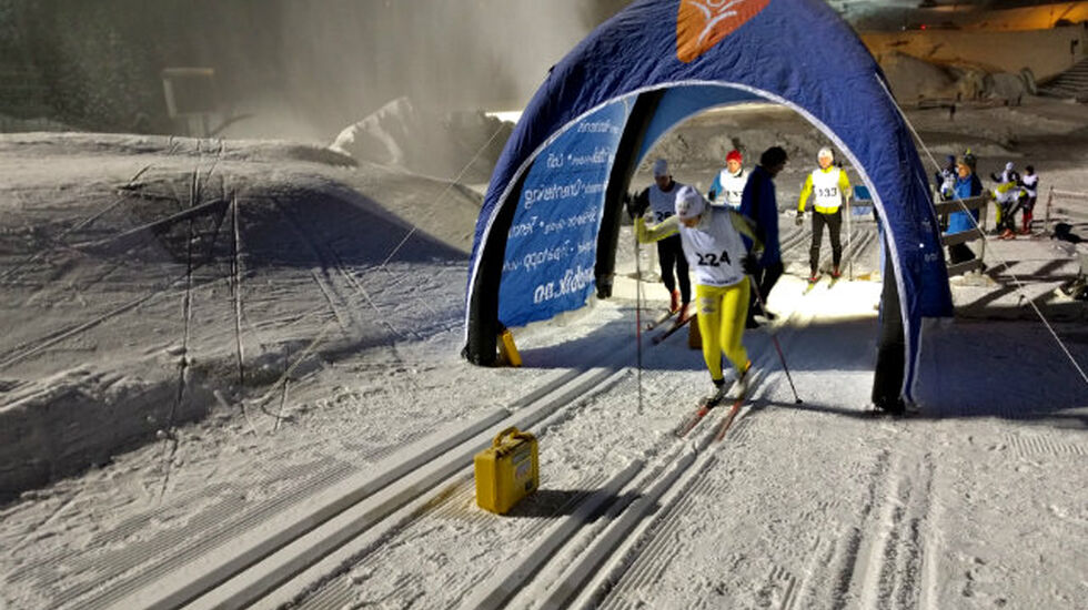 Maren Thomasgaard, Team Skigo fikk æren av å starte årets OBIK- Karusell. I mål ble hun bare slått av tre kvinner.