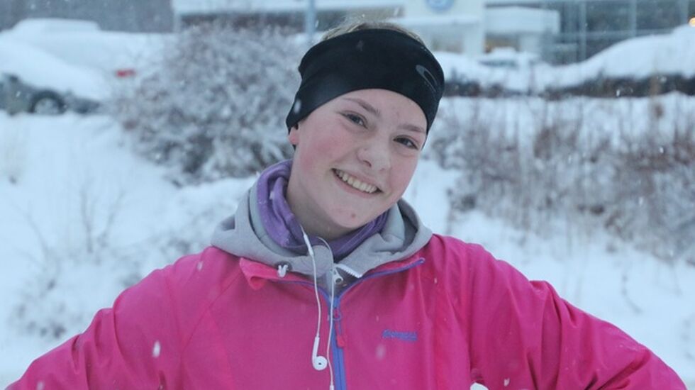 Selina Dybvik Kristoffersen fra Ålesund Friidrettsklubb vant 5 km kvinner på det 3. løpet i Ålesund vinterkarusell