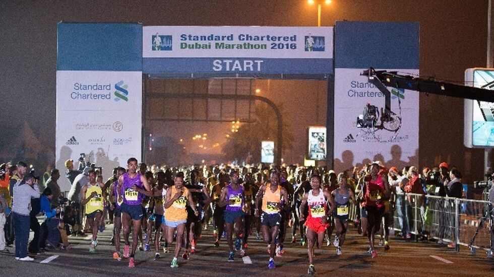 Dubai_Marathon_start_2016