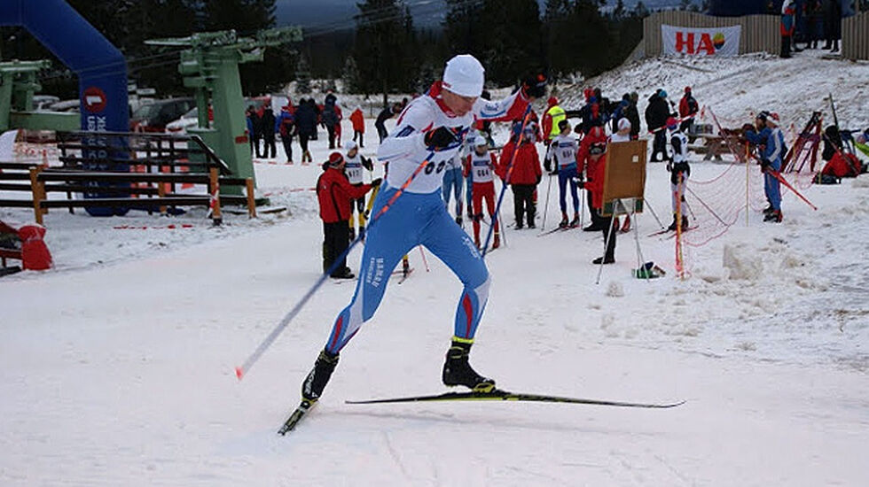Fredrik Helgestad i aksjon under finalen i Tour de Hedmarken på Budor tidligere i vinter. (Foto: Stein Arne Negård)