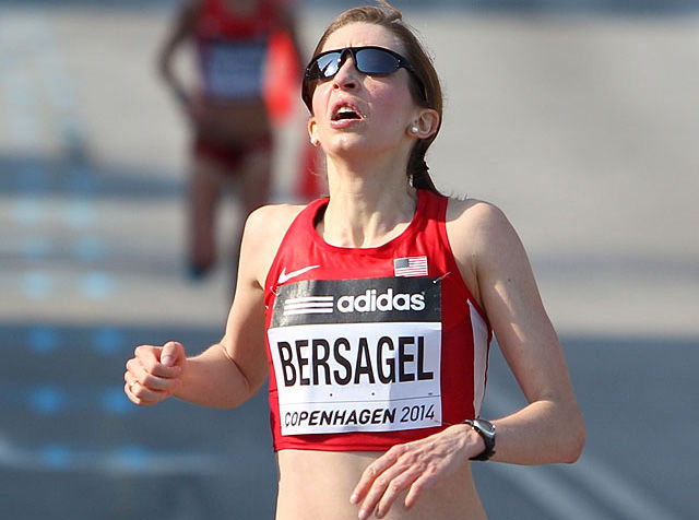 Annie Bersagel i mål i Copenhagen Halvmaraton som var VM i 2014. (Foto: Kjell Vigestad)