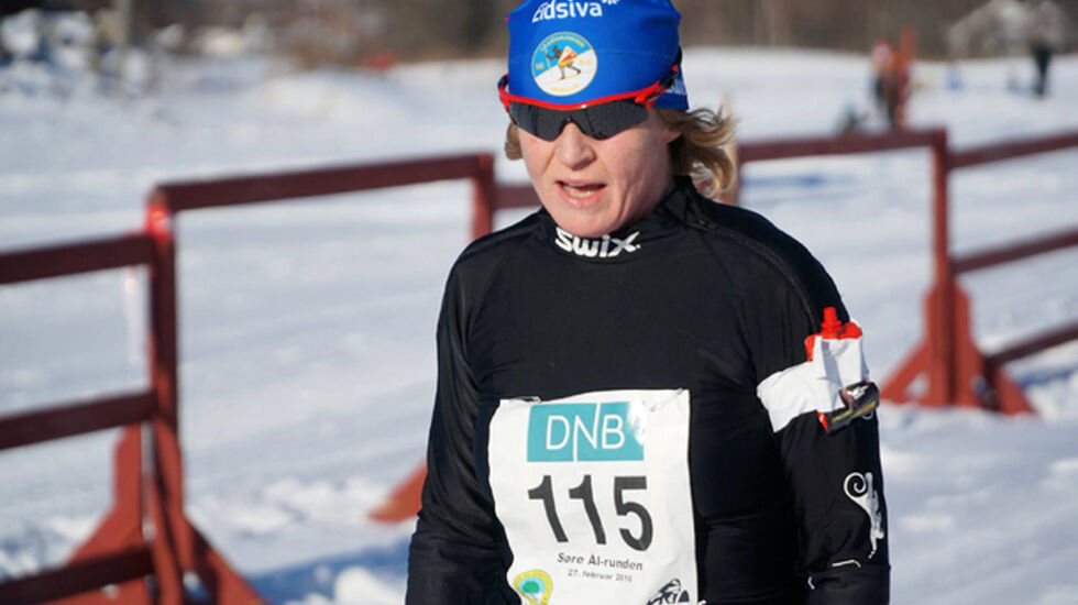 Årets klassisk-vinner Hege Skari da hun tok sin forrige seier i Søre Ål-runden på Flugsrudjordet i 2016. (Foto: Bjørn Sakseberg)