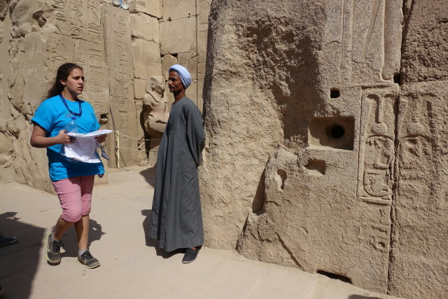 Gammelt og nytt møtes i Karnak (foto:Marita Hernandez).