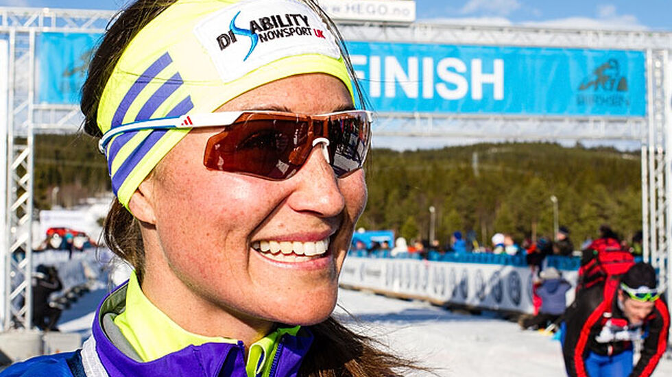 Phillippa Middleton er søster til Storbritannias neste dronning og den største kjendisen som gikk Birken i år. På pannebåndet finner du grunnen til at hun tok turen fra England til årets renn. (Foto: Lars Krogsveen/Birken)