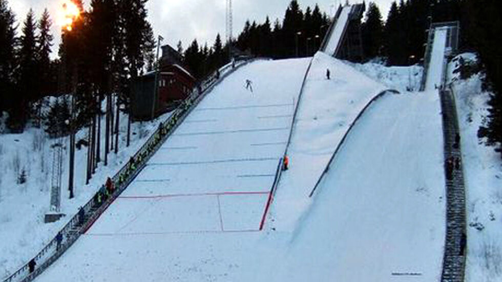 Gjerdrumsbakken_vinter_640x396