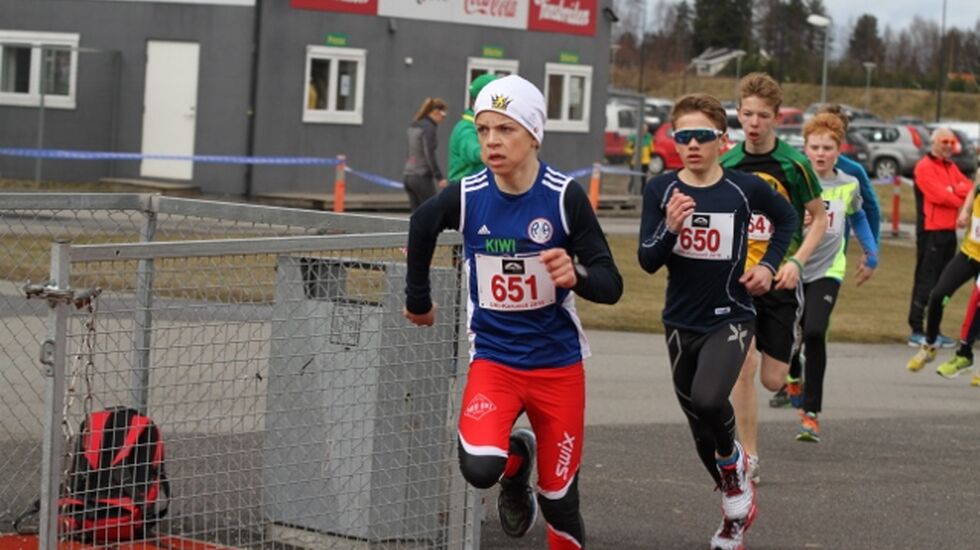 Ola Spigseth gir alltid jernet. Her i UKI-karusellens 1. løp i 2016. (Foto: Olav Engen)