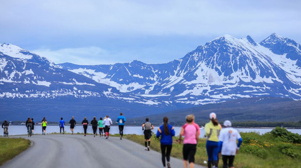 worlds_best_marathons_midnight_sun_marathon_tromso_norway_640