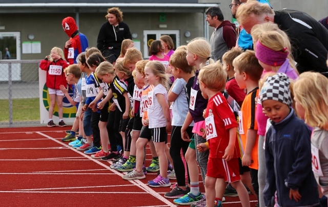 Fra en av startene i Barnekarusellen (foto: Bjørn Hytjanstorp).