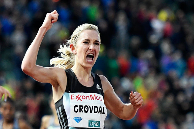Karoline Bjerkeli Grøvdal kunne virkelig juble etter å ha satt sin første norske seniorrekord. (Foto: Bjørn Johannessen) 