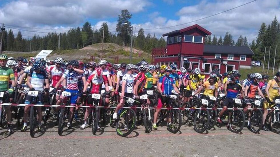 Før start på Hedmarksvidda Rundt i 2015. (Arrangørfoto)
