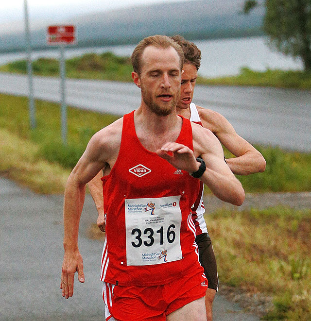 Forsvarte fjorårsseieren i Midnight Sun Marathon - KONDIS - norsk  organisasjon for kondisjonsidrett