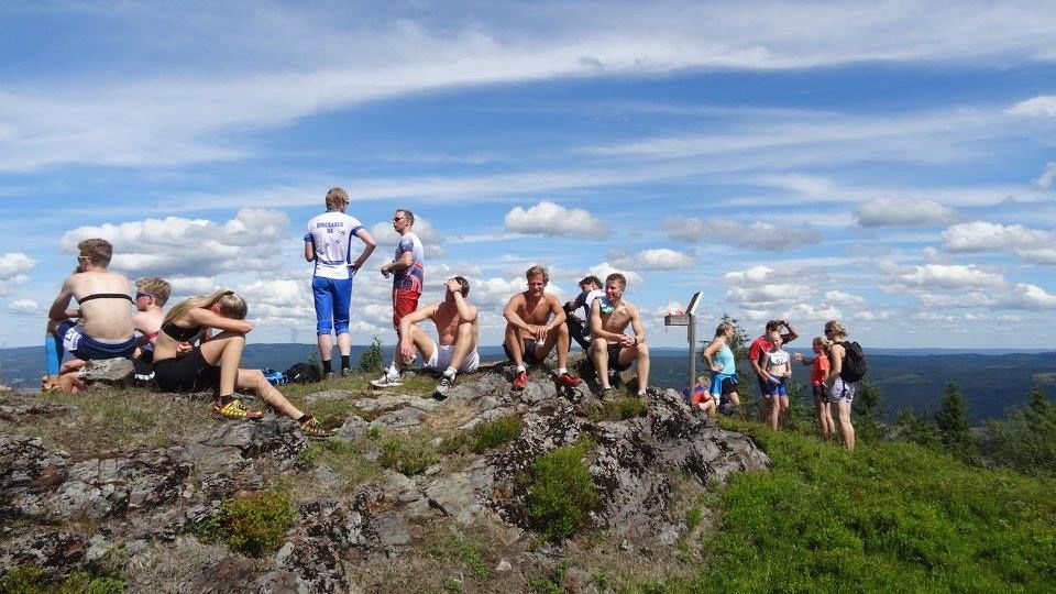 I det flotte været var det ingen som hadde hastverk med å løpe ned til Mjøsa igjen (foto: Sveinung Svendby)
