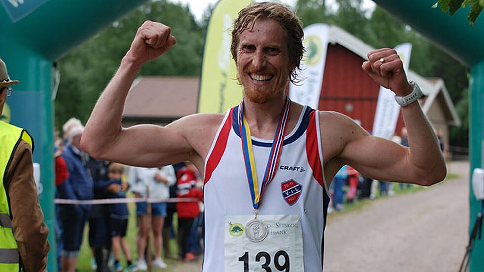 Pål Oraug, Varteig vinner Unionsmaraton 2016 på 2.45.36, en sterk tid i den krevende løypa.