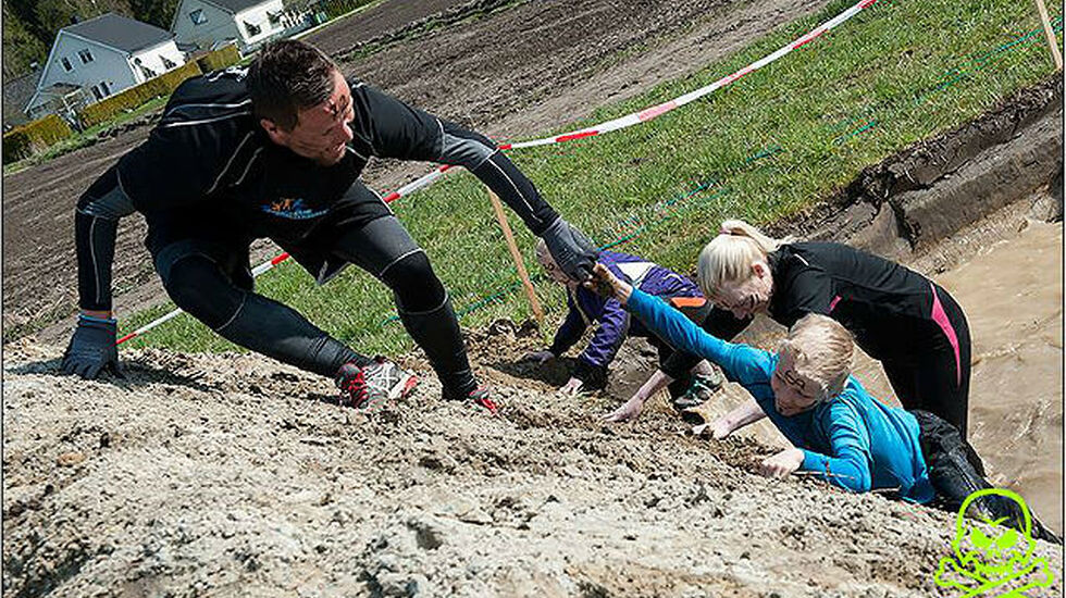 Hinderløpsporten, - en perfekt måte å binde familien (Foto: Marius Johannesen)