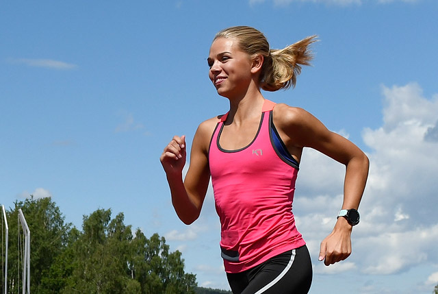 Stine Wangberg har kommet som et skudd i år med blant annet sølv på 3000 m i U18-EM. (Foto: Bjørn Johannessen)