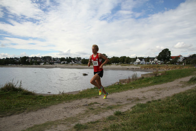 Ole-Petter Fjeld vant Kystleden Halvmaraton.