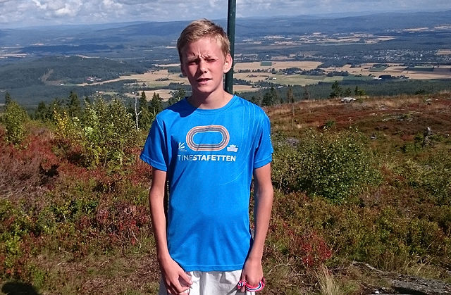 Joakim Dalen kunne myse mot sola med hele hjembygda - og alle andre deltakere bak seg på Blåenga søndag ettermiddag.