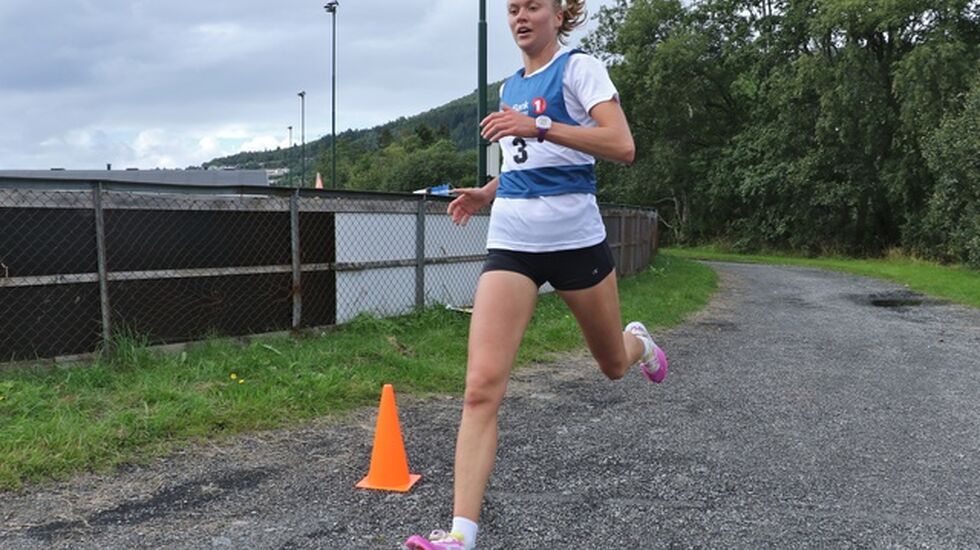 Ingrid Festø, Gular løper inn til ny løyperekord. Foto: Martin Hauge-Nilsen