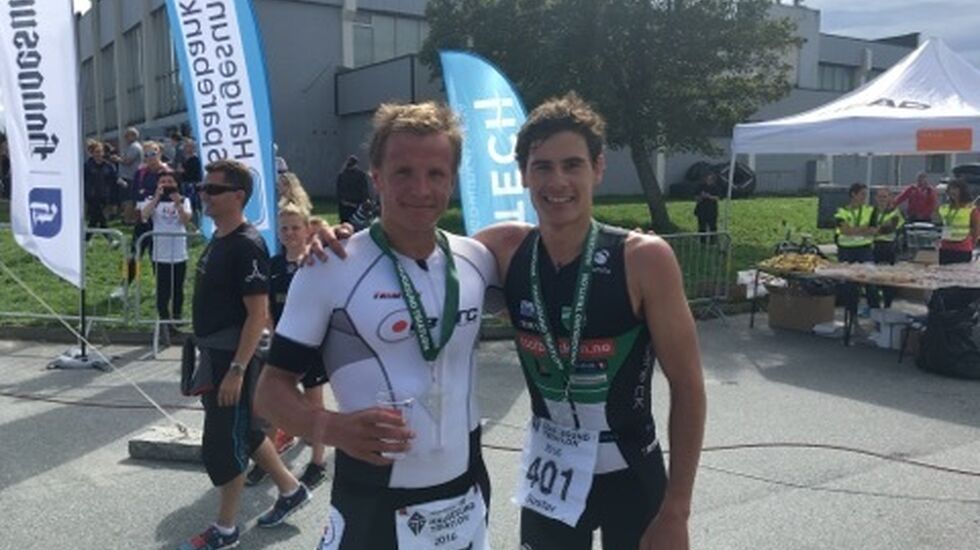 Kristian Blummenfelt (til v.) kom rett fra 13.plass i OL til gull i NM. Her sammen med dagens toer Gutasv Iden. (Foto: Foto Stian Sandtorv)