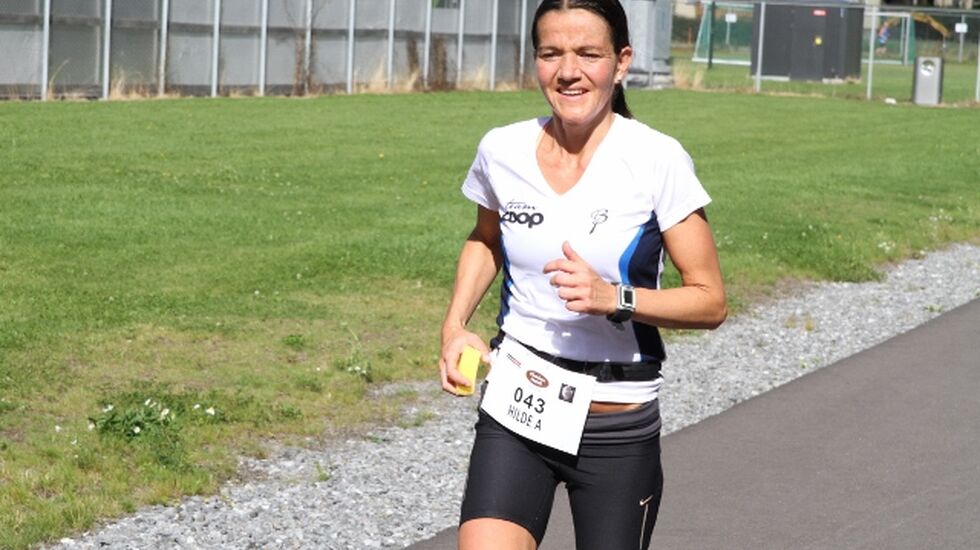 Hilde Ackenhausen imponerte med solid ny pers da hun vant Ringerike 6-timers (foto: Olav Engen)